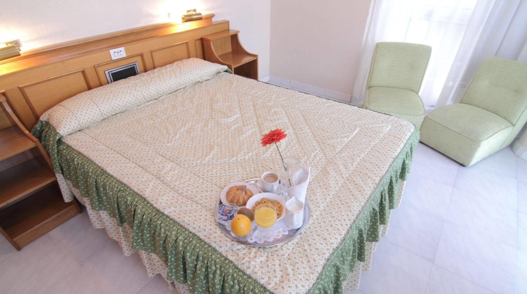 Hotel Don Rodrigo Palencia Eksteriør bilde